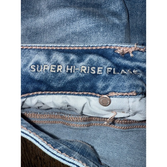 American Eagle Super Hi-Rise FlareDistressed Ripped Jeans Denim Womens 16Long - Picture 8 of 12